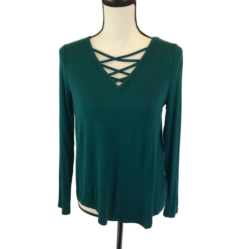 NWOT Hippie Rose Womens The Cozy Tee Strapy Yoke Long Sleeve Top Juniors S